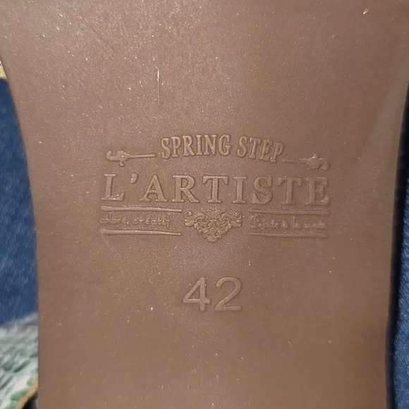 L'Artiste Valles Luxe Pump, Multi-Beige - Picture 7 of 9